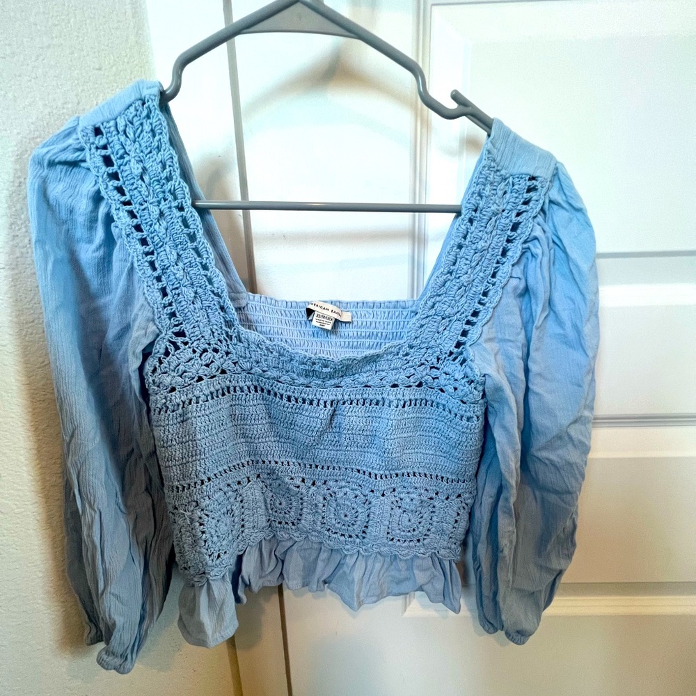 American Eagle top